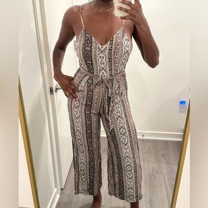 Printed Geometric Jumpsuit with Wide Leg Silhouette